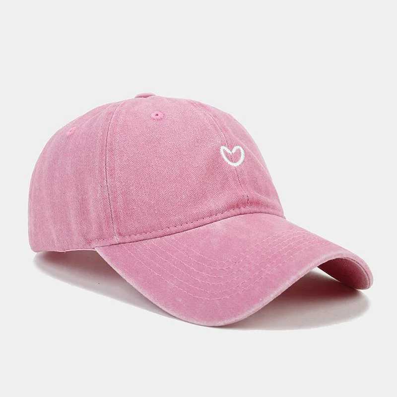 Hat New For Women Men Washed Cotton Baseball Cap Soft Top Embroidered Love Retro Simple Snapback Outdoor Hats S260306