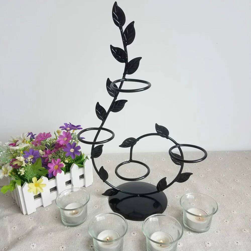 Creative European Metal Candle Holder Leaf Shape Candlestick Valentine Day Wedding Decor XJ260305