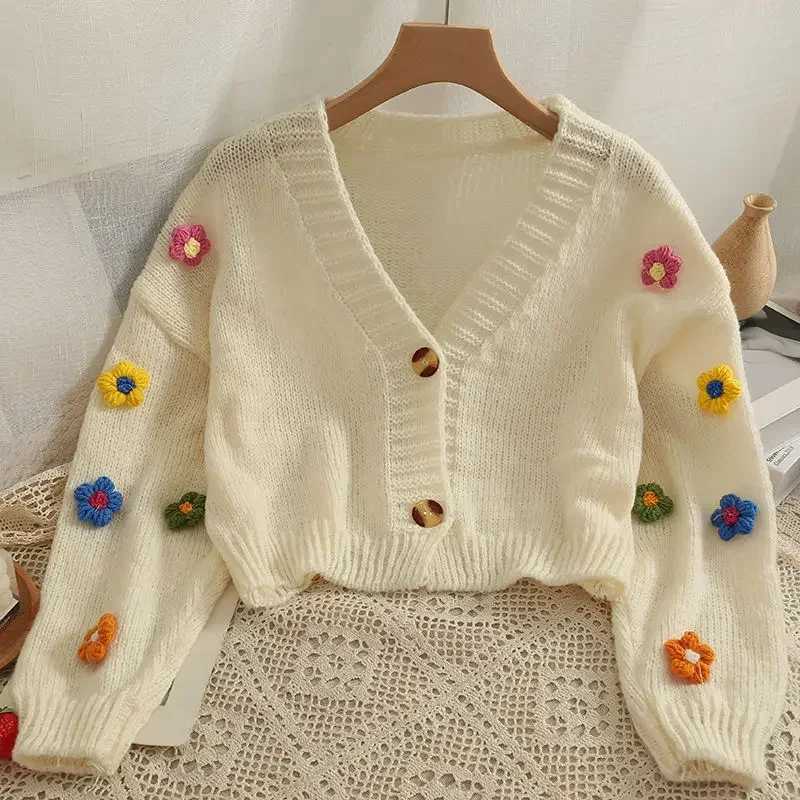 Cropped Cardigan 3D Flower V-neck Kawaii Retro Design All-match Mujer Sweater Tender Girlish Aesthetic Fall New Arrival Ulzzang M260306