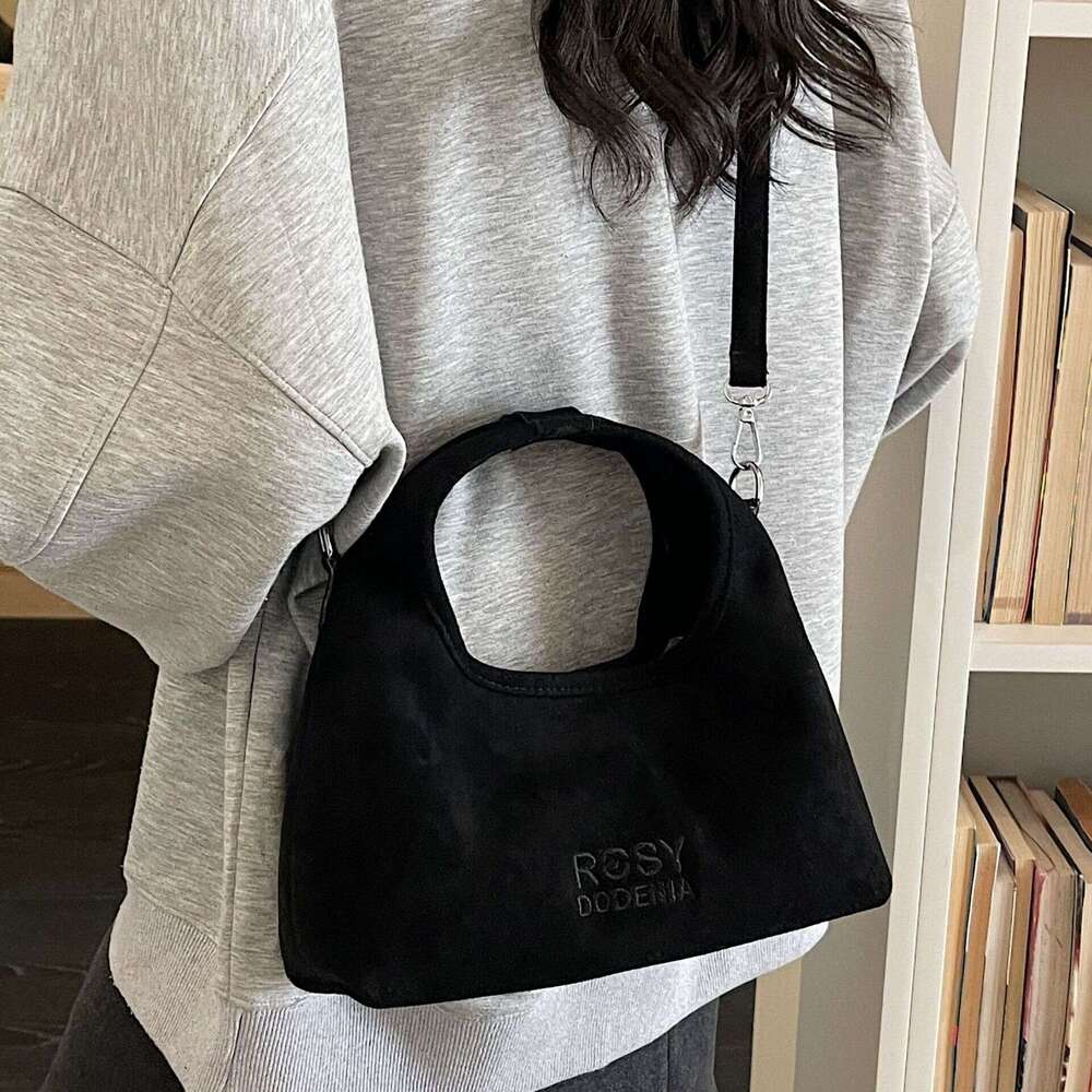 Korean-Style Fashion Niche Textured Handbag For Women, 2026 New Model, Simple And Versatile Shoulder Bag, Super Popular Crossbody Commuter Bag