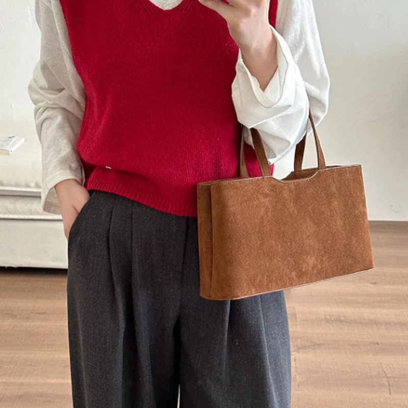 Retro Women Handbag Fashion Commuter Womens Tote Bag Suede Womens Bag Autumn and Winter Shoulder Bag 260306