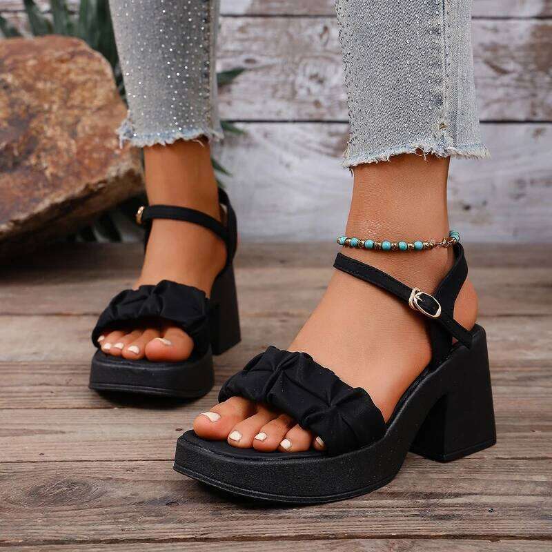 Summer 2026 new women's one-piece high-heeled open toe with fashionable buckle solid color comfortable sandals