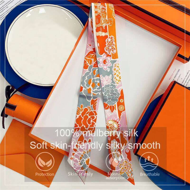 Brand Design Twill % Silk Luxury Print Flowers Scarf Women Foulard Skinny Bag Scarves New Hot Neckerchief Hair Headband 26Y0306