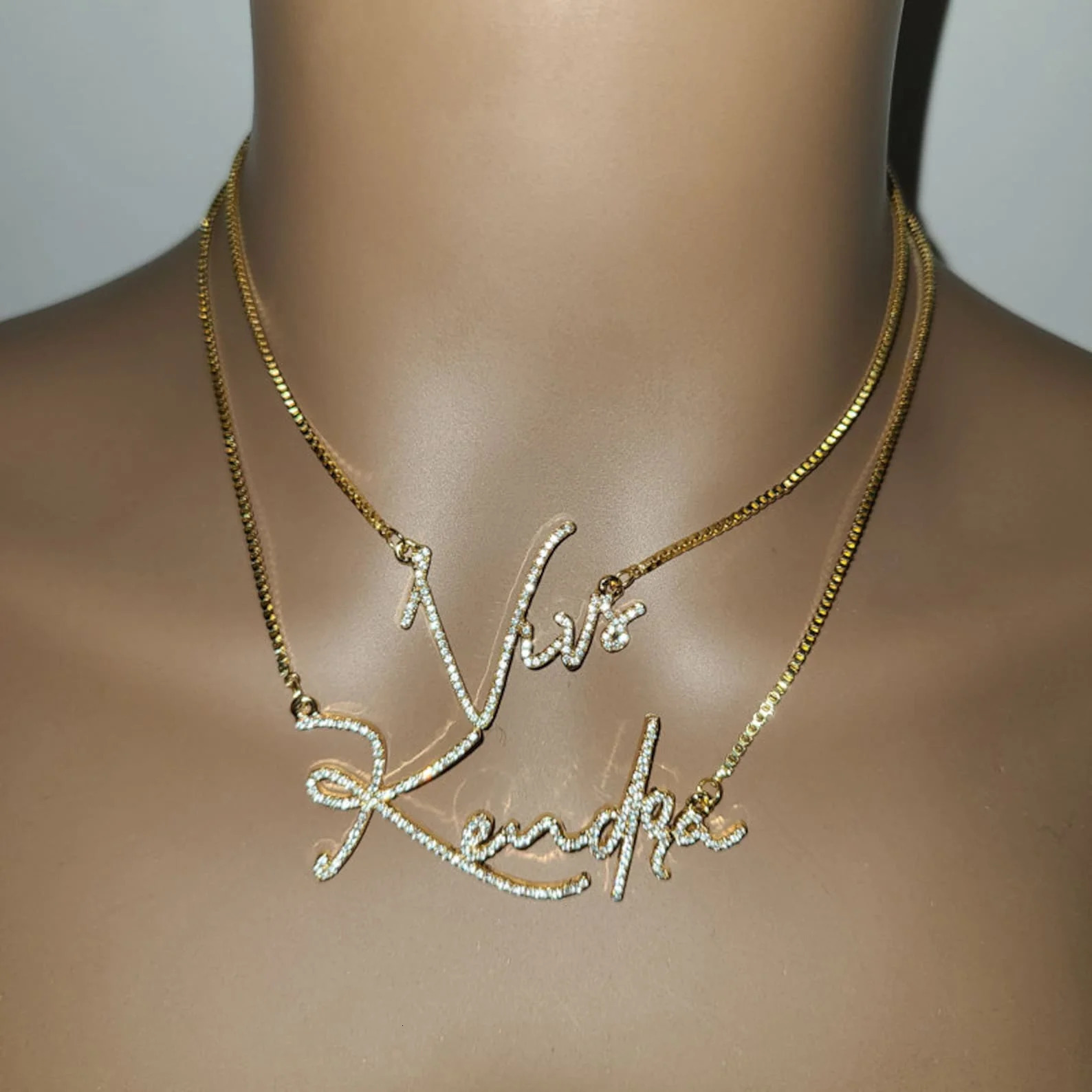 DHQH Personalized Customized Diamond Crystal Name Necklace Stainless Steel Gold Nameplate Sparkling Necklace Womens Gift 260302