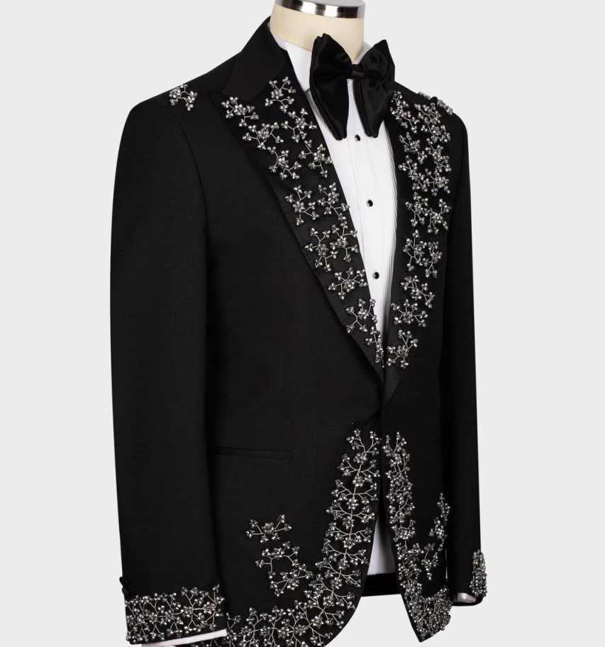 Luxury Crystals Groom Wedding Tuxedos One Button Prom Blazers Peaked Lapel Classic Fit Customized 2 Pieces Outfits