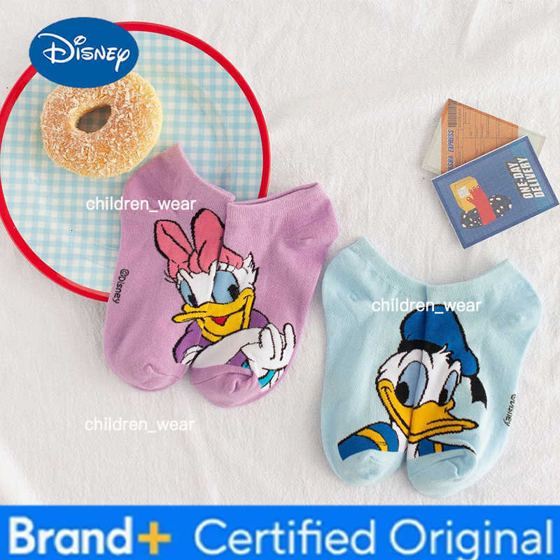 Disney Women 1pair Boat Socks Mickey Mouse Cute Cartoon Japanese Korean Sweet Cotton Socks Spring and Summer Short Tube Socks H260306