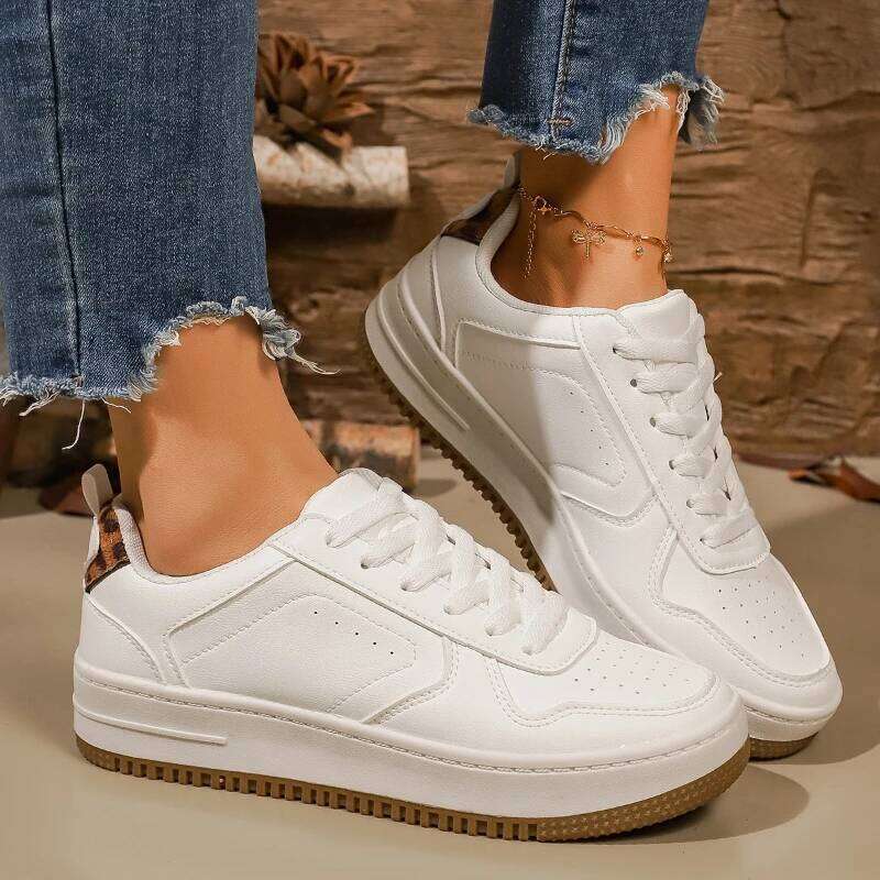 2025 new women's simple fashionable sports comfortable and versatile lace up casual shoes