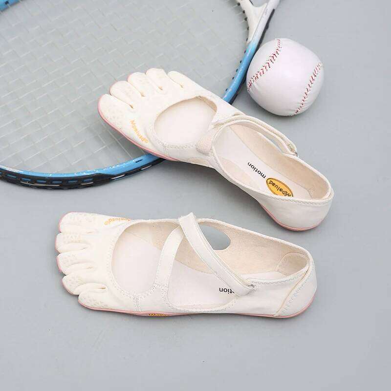 Women's Split Toe Aqua Shoes|Quick-Dry Non-Slip Water Socks for Yoga, Hiking, Beach&Pool|Lightweight Barefoot Pilates&Dance Shoe