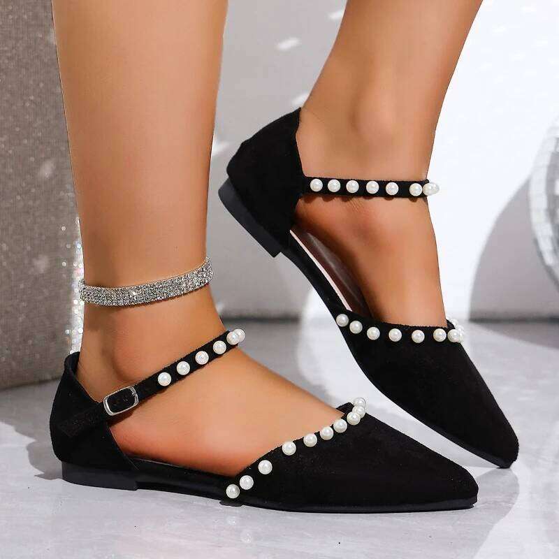 2025 Summer New Women's Simple Fashion Sandals with Beaded Buckle and Strap Design Comfortable Flat Shoes