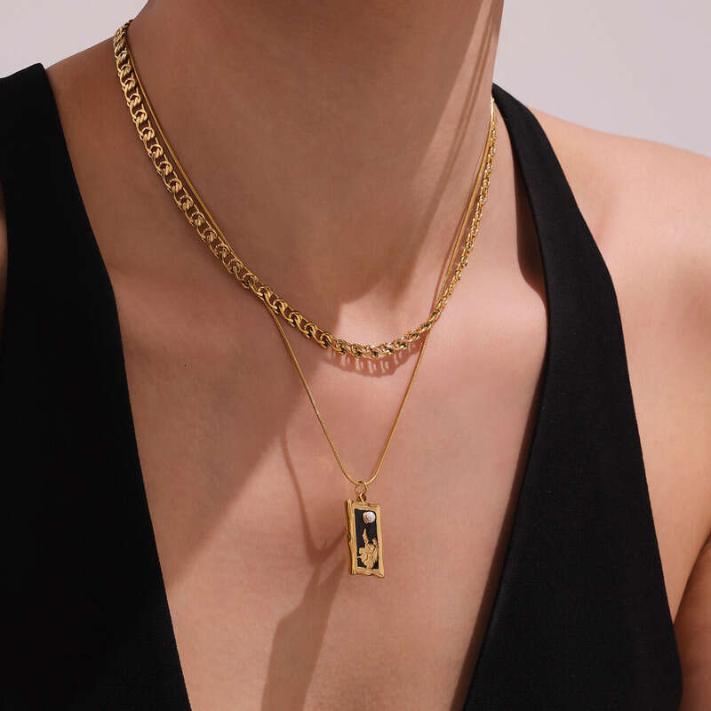 Women's Vintage Necklace: Stainless Steel Pendant Necklace, Double-layered Collarbone Chain 18k Gold Plated Fashionable Unique Versatile Unisex D - view 5