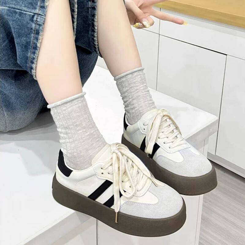 2025 Spring and Autumn New Retro Comfortable Sports with Tie up Color blocked Low cut Fashion Casual Shoes