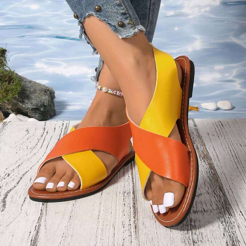 2025 Summer New Fashion Simple Flat Sandals Outdoor Leisure Wear resistant Comfortable Women's Shoes