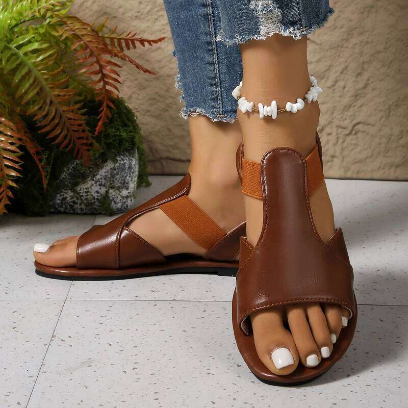 Simple Fashion Flat Heel Women Plus 2025 Summer New Sewing Detail Peep Toe Beach Shoes Casual Ladies Roman Sandals