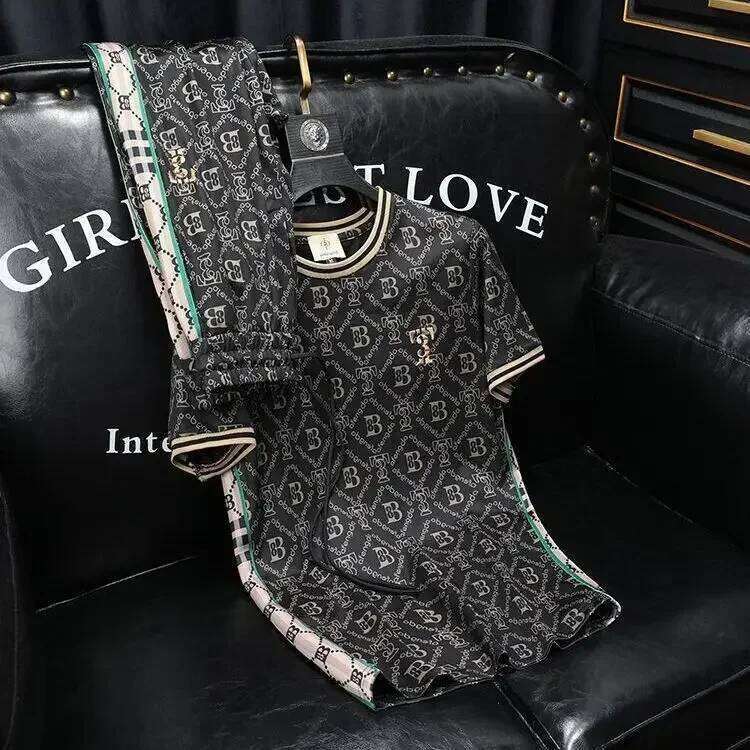 Trendy Printed Short Sleeved Sports Summer Set Men's High-End Handsome Casual Suit