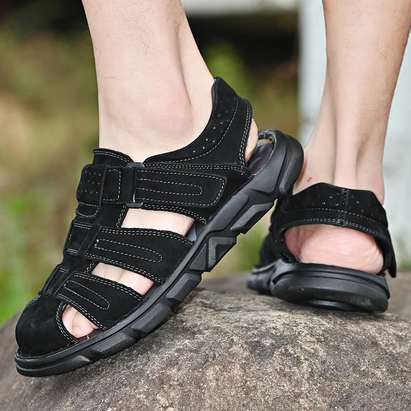 Summer Genuine Leather Mens Sandals Lightweight Mens Shoes Outdoor Comfortable Beach Sandals Fashion Casual Shoes Sneakers 260304