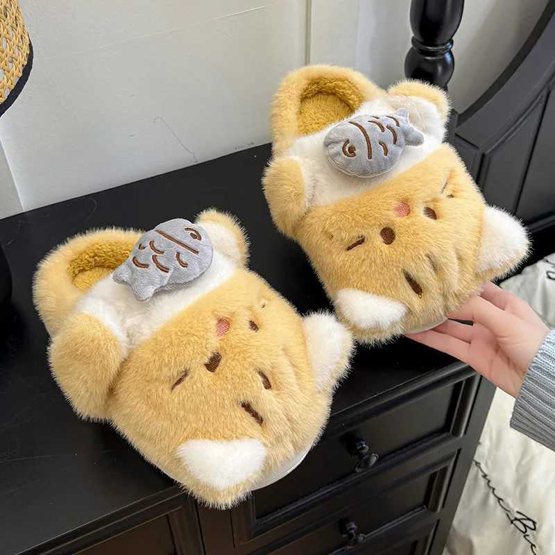 Womens 2025 New Autumn and Winter Cartoon Cute Cat Fluffy Thick Soles Cotton Slippers S260305