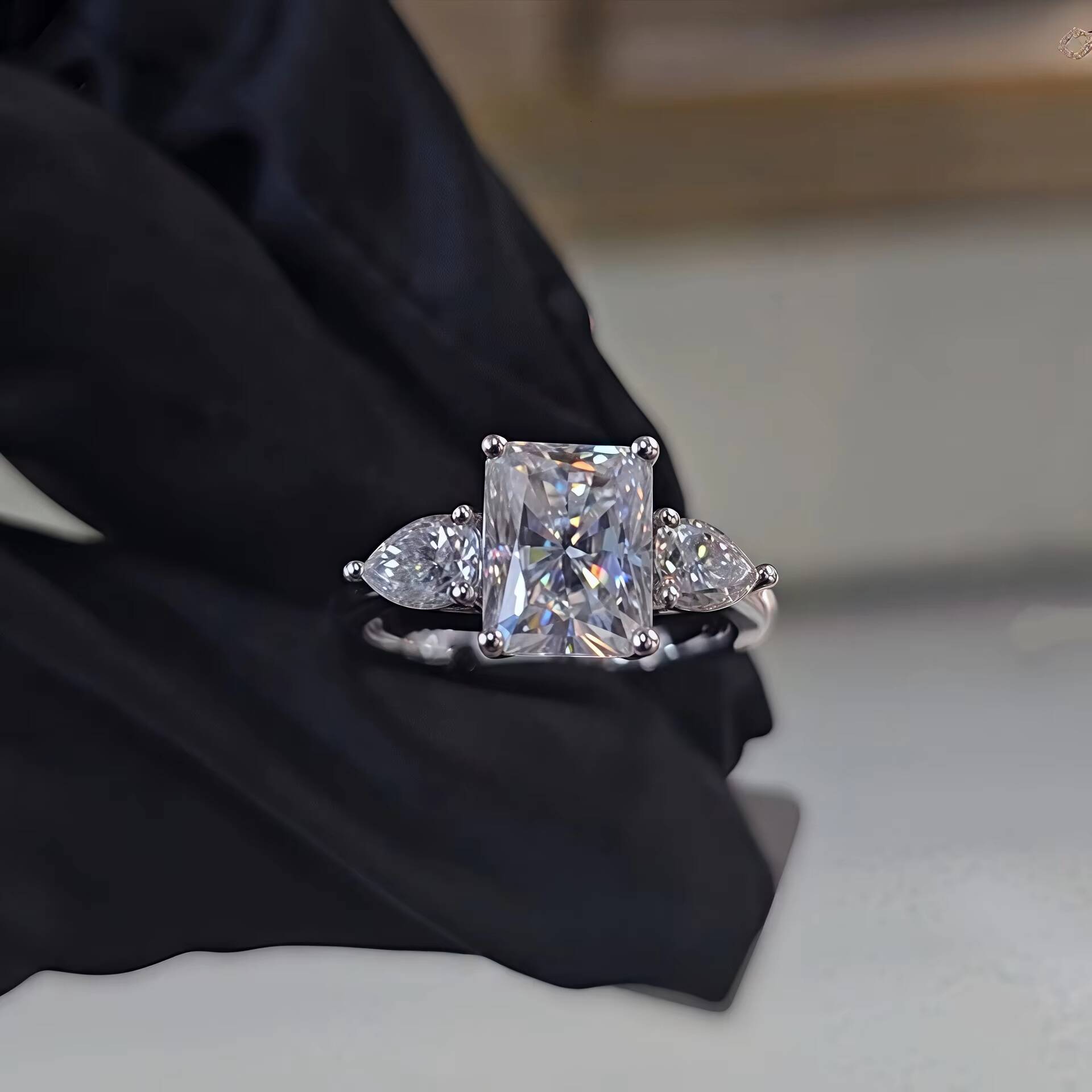 PYQ 3 Three-Stone Radiant Cut Moissanite Ring 925 Sterling Silver Luxury Jewelry Wholesale for Women