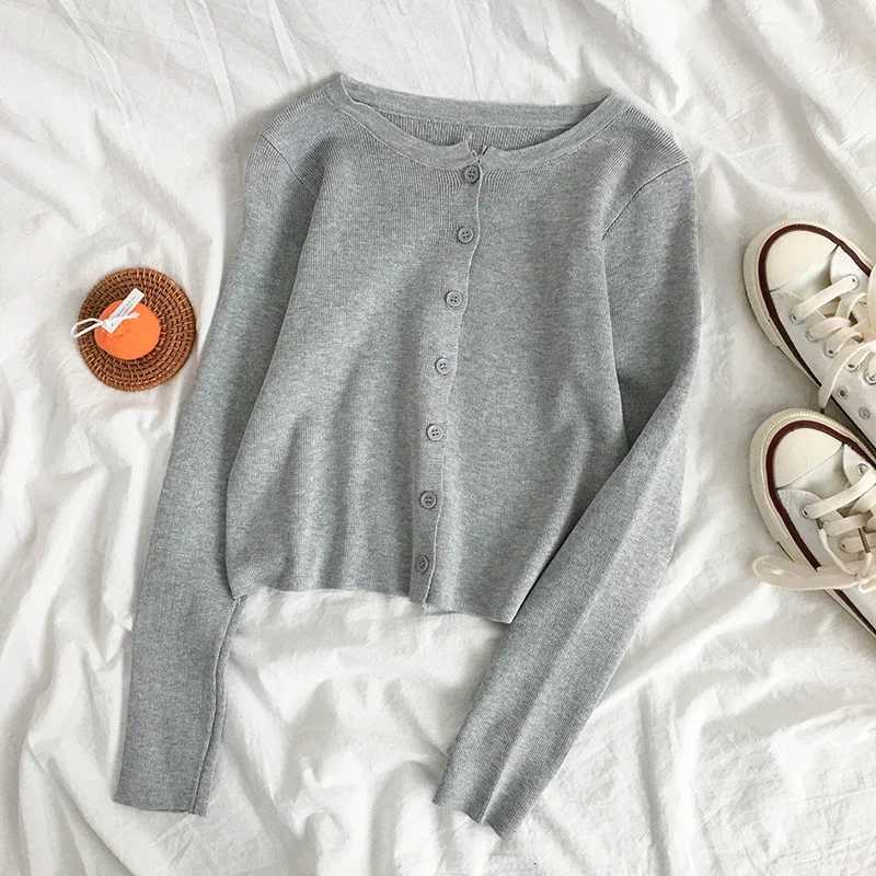 Spring Autumn Knitted Cardigans Women Long Sleeve Buttons Front Vintage Cardgian Top Classic Style Simple Soild Color Chic M260306