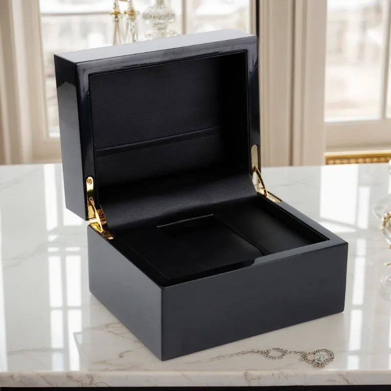 High-quality Black Watch Storage Box Wooden Leather Lining Jewelry Organizer Watch Case Box Personal Choice 260304