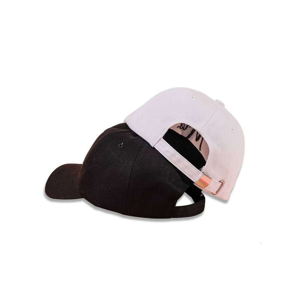 Mr Mrs Baseball Caps Men Women Hats Bride and Groom Cap Gifts The Couple Wedding Favors for Lovers Y260304