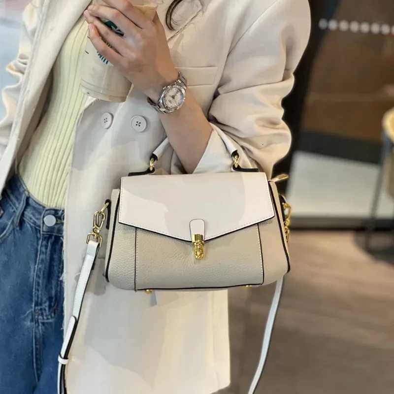 Womens Genuine Leather Bag New Trendy All-match Messenger Shoulder Bag Ladies Fashion First Layer Cowhide Handbag High Quality H260306