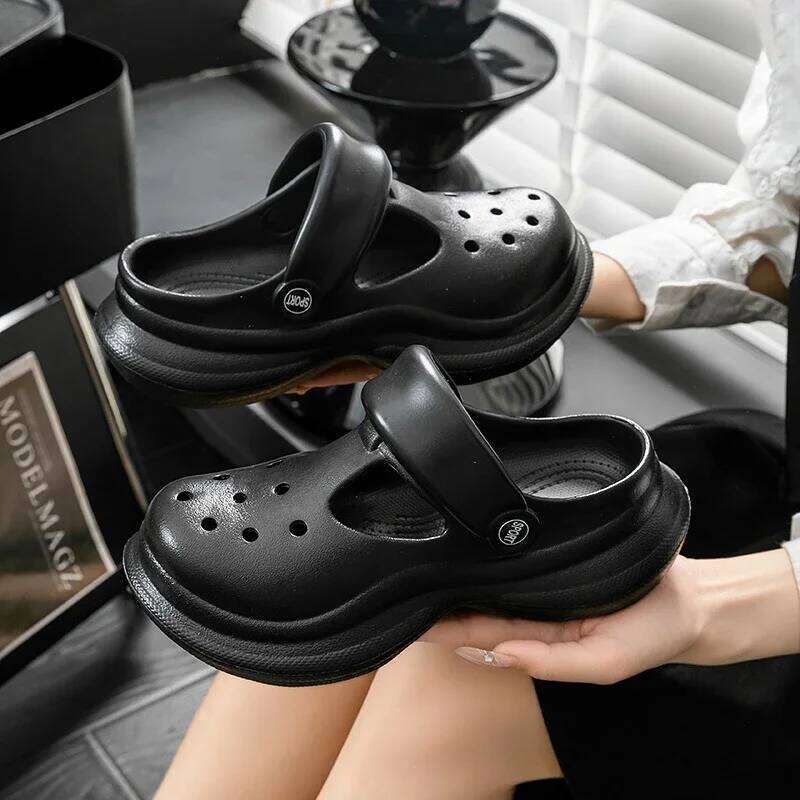 2025 Summer Women's Thick-Soled Non-Slip Breathable Toe-Cap Casual Beach Slippers Comfortable Sandals