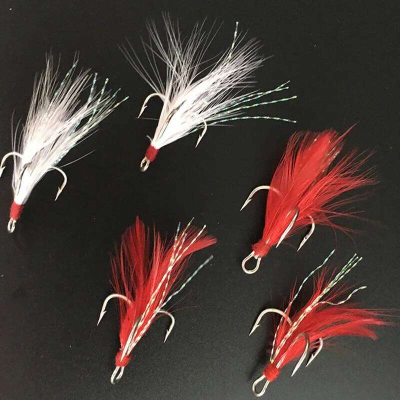 Fishing Treble Hook Lure Red White Feather Fishhook Round Base Hooks Size 2# 4# 6# 8# 10# Lot 5 Pieces Y260305