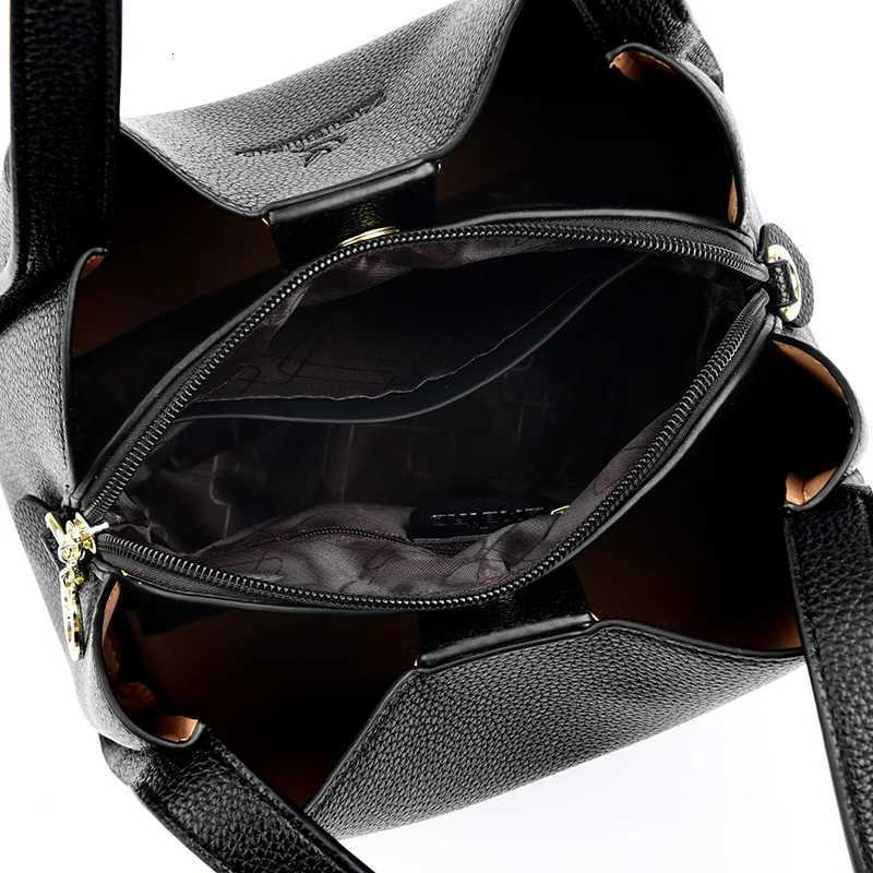 Casual Tote Bags Female Handbag Large Capacity Shoulder Bag for Women Ladies Vintage PU Leather Crossbody Bag Sac A Main H260306
