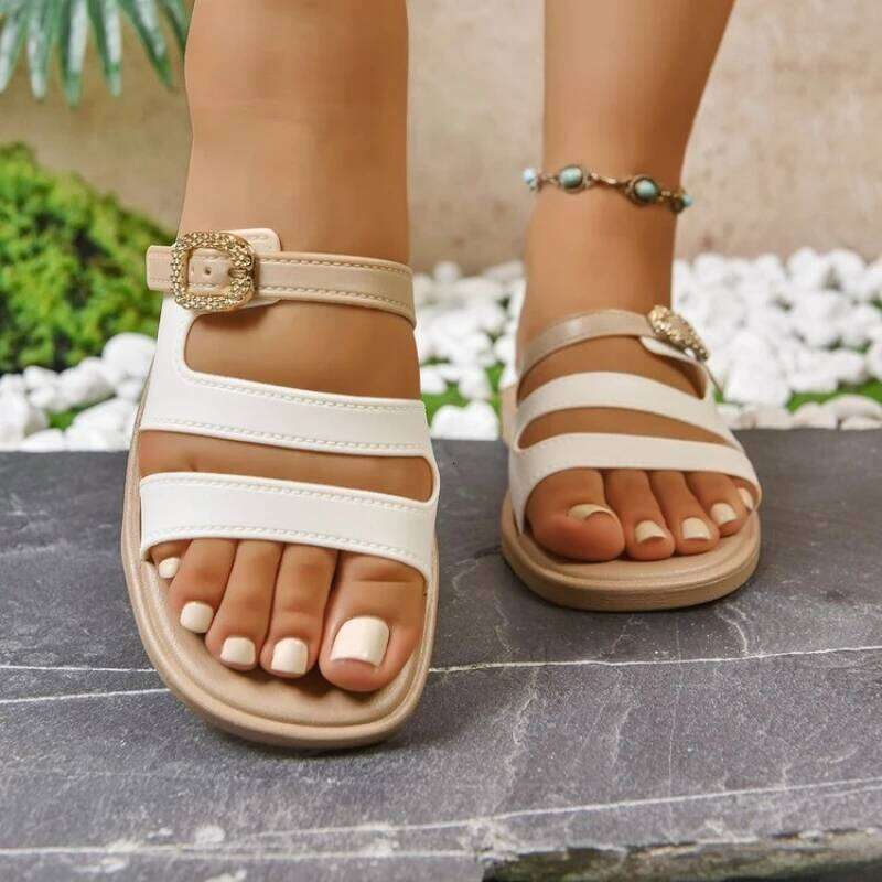 2026 Casual Flat Women Beach Slippers Outdoor Thick Bottom Female Summer Buckle Soft Leather Ladies Roman Fashion Shoes