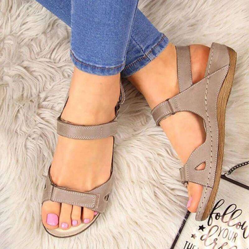 2025 New Women Summer Cool Flat Sandal Air Permeable Open Design Low Heels Walking Toe Corrector Platform Sandals