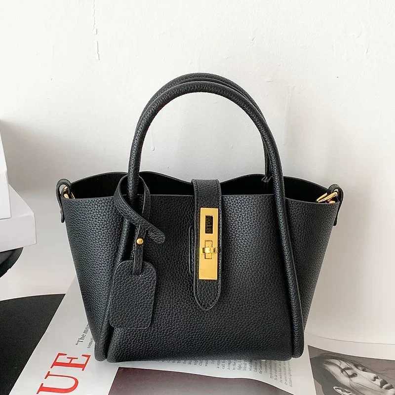 Womens Natural Cow Genuine Leather Shoulder Bag Female High Quality Designer Handbags Ladies Fashion Tote Crossbody Bags H260306