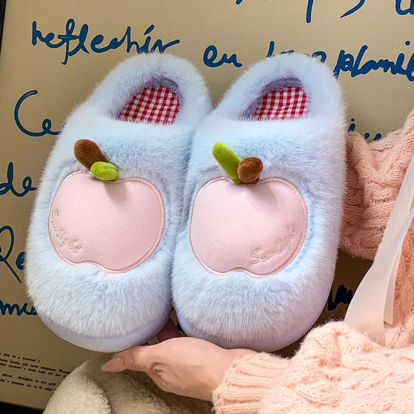 TZLDN Cartoon Plush Slippers for Women Men Winter Warm Fluffy Faux Fur Slippers 3D Apple Indoor Home Couple Cotton Slippers S260305