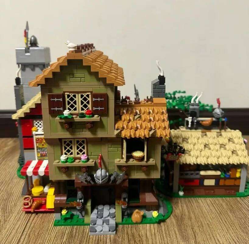 3304PCS Creative Medieval Town Square Building Blocks City Street View Architecture Assemble Bricks Toy Gift For Adult Kids Z260305