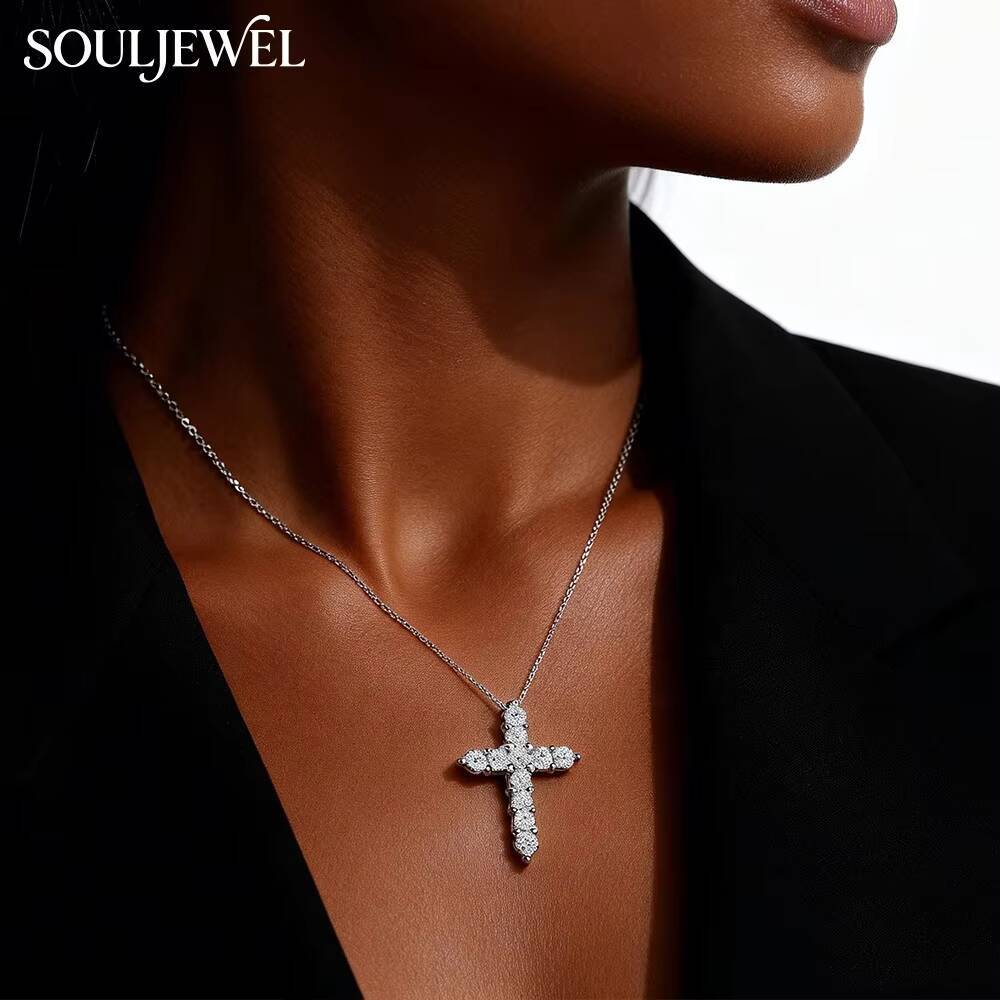 925 Silver Rhodium Plated Moissanite Cross Pendant Necklace Hip Hop Style Rope Chain Religious Jewelry Daily Wear Gift