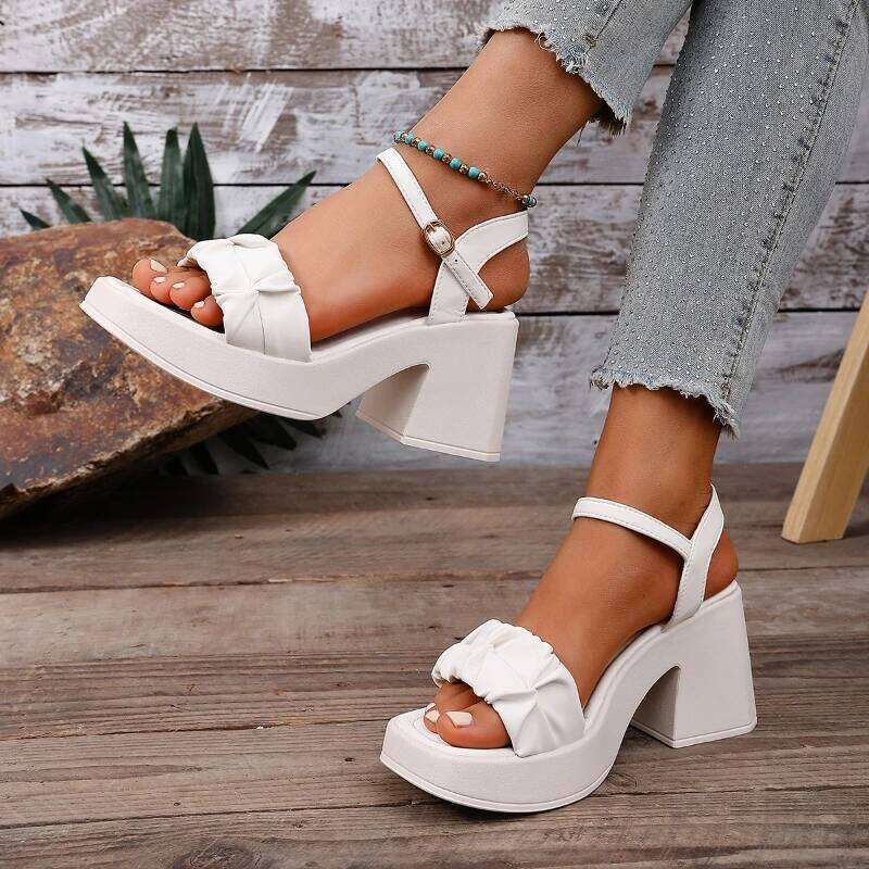 Summer 2026 new women's one-piece high-heeled open toe with fashionable buckle solid color comfortable sandals