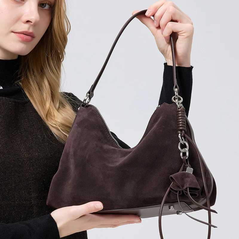 Frosted Genuine Leather Handbag 2025 Winter Womens Natural Suede Leather Shoulder Bag Large Capacity Commuter Tote Bag H260306