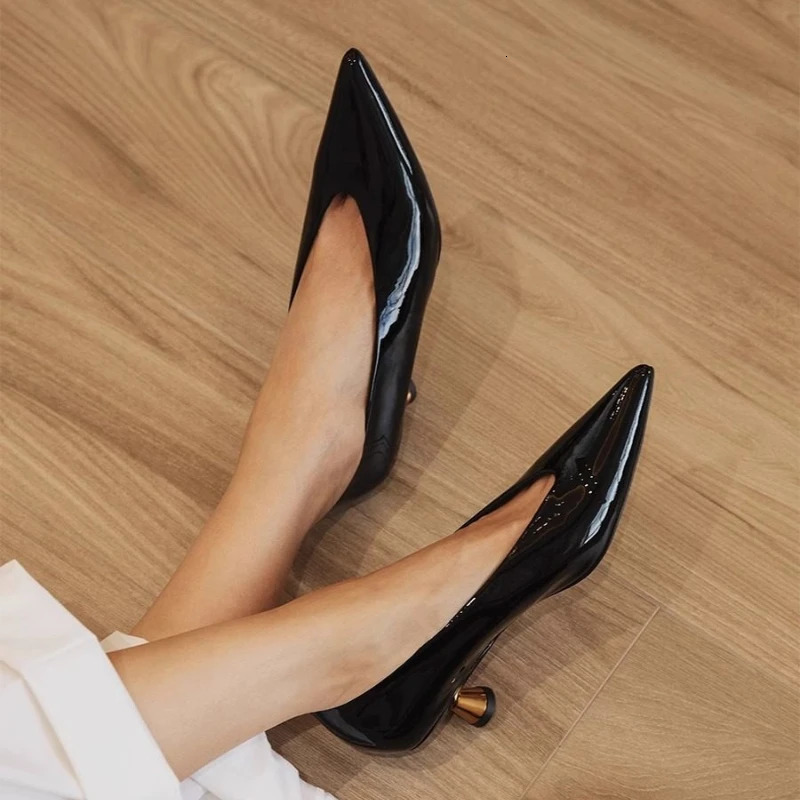 er Patent Leather Pointed Toe Women Pumps Shoes Fashion Shallow Slip On 2026 Spring Autumn Dancing Party Low Heel Shoes 260303