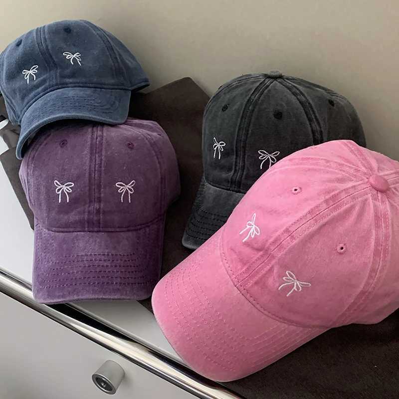 RICYGVM Women Embroidered Bow Baseball Hat Retro Cotton Duck Tongue Hats y2k Harajuku Solid Color Peaked Cap Outsoor Sun Visors S260306