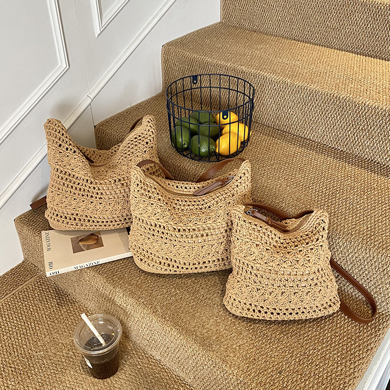 Korean style women's simple grass woven large capacity crochet commuting shoulder bag, high-end vacation handbag shoulder bag, designer bag