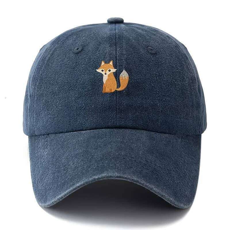 Cute fox pattern printed baseball cap daily casual fashion, versatile city commuting hat, suitable for men and women Y260304