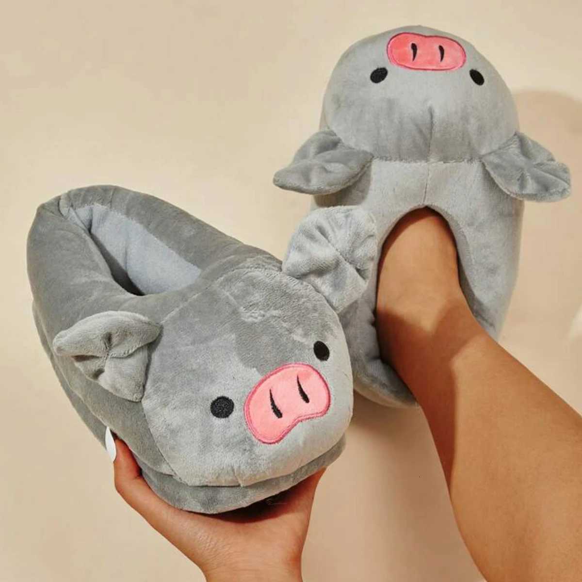 Cute Pig Winter New Women Slipper Heel Cover Warm Slippers Soft Fur Indoor Comfortable Fluffy Home Slides Girls Cartoon Footwear S260305