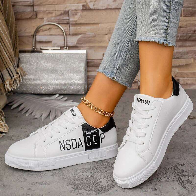 2025 New High Quality Women Sneakers Leather Outdoor Casual Lace-up Hot Sale Mens Vulcanized Trendy Men Shoes