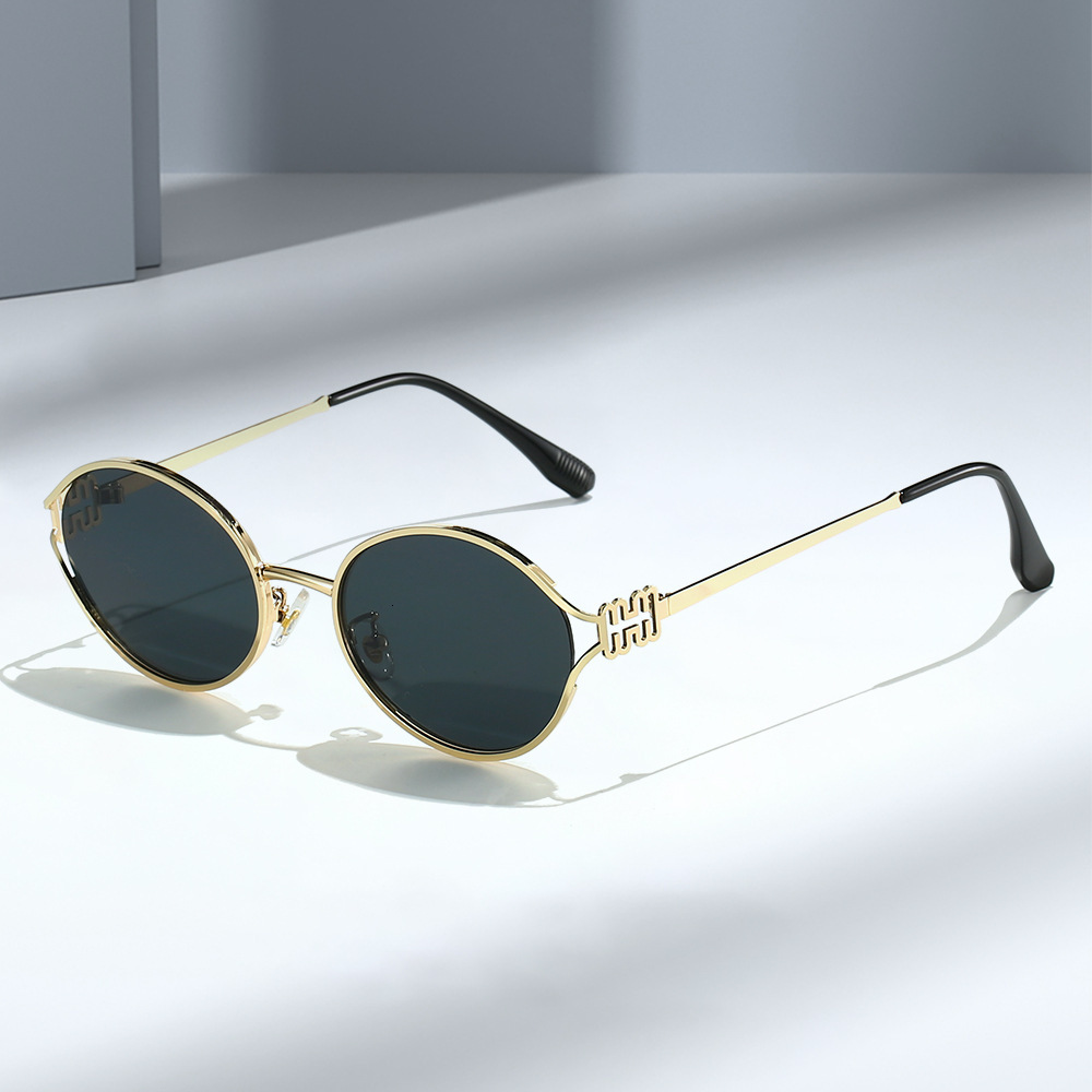 25 new frame metal sunglasses for women, fashionable and high-end, anti-blue light, round frame, unique design