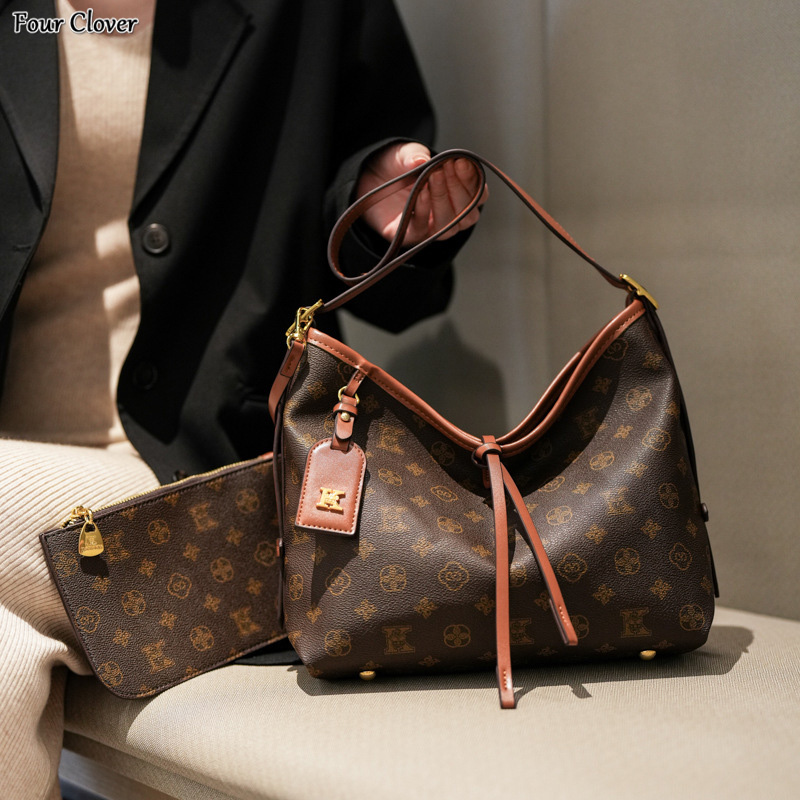 High-end handbag, new large-capacity shoulder crossbody bag, retro-fashion printed mother-daughter bag, designer shoulder bag, simple casual underarm 