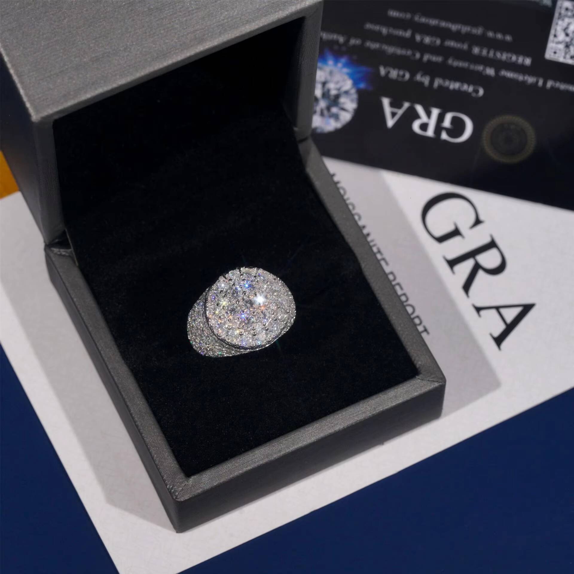 Hot Selling Hiphop Style Mens 925 Silver Moissanite Ring VVS Grade Passes Diamond Tester for Wedding Everyday Wear