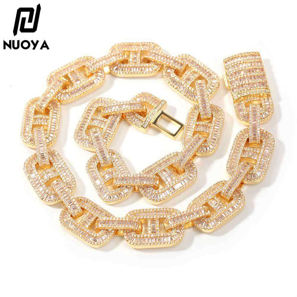 Full diamond hip-hop jewelry ins pig nose necklace, European and American high-quality personalized geometric flip-clasp H necklace