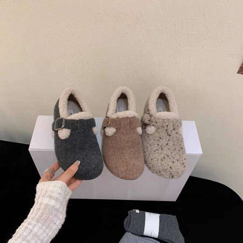 2025 Winter New Women's Comfortable and Fashionable One Step Flat Warm Plush Casual Shoes