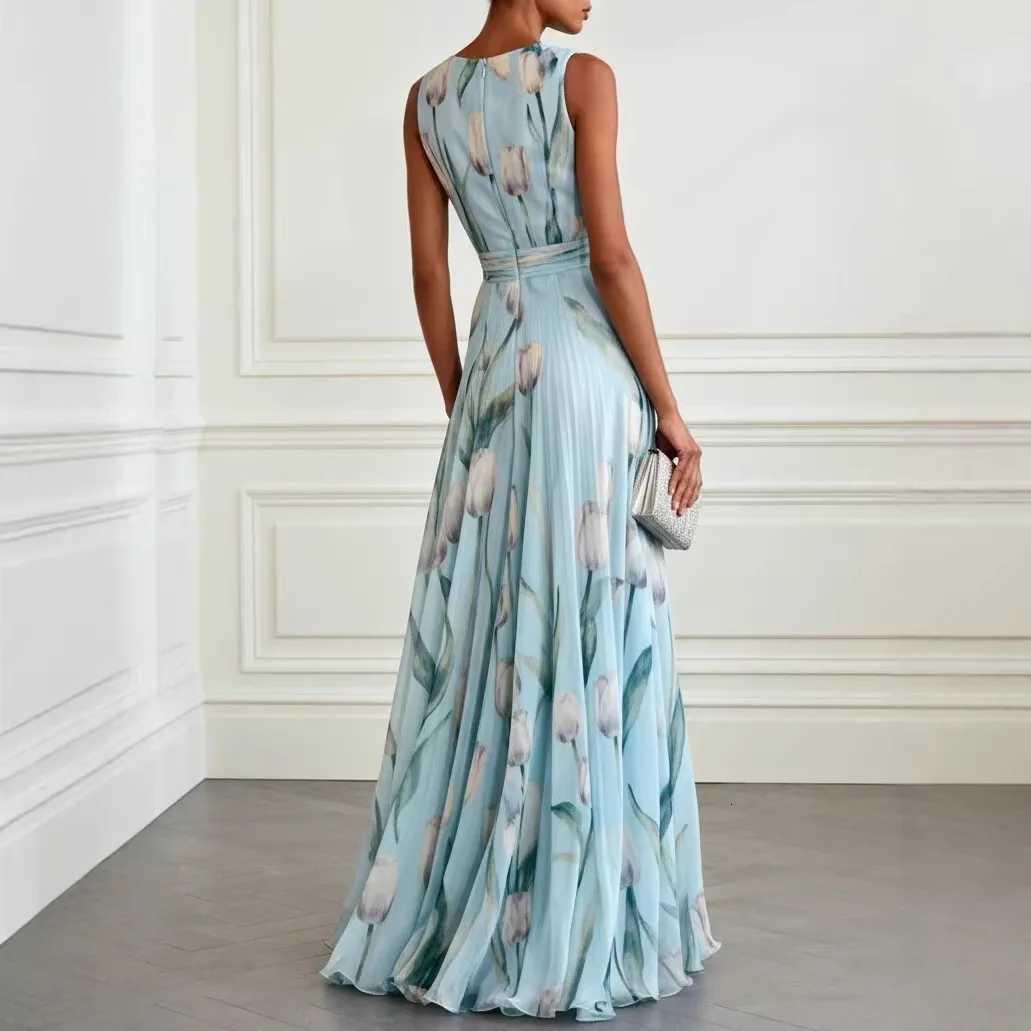 2026 New Blue Tune Tulip Print Sleeveless V Neck Chiffon Evening Gown Elegant Flowy Long Banquet Dress X260306