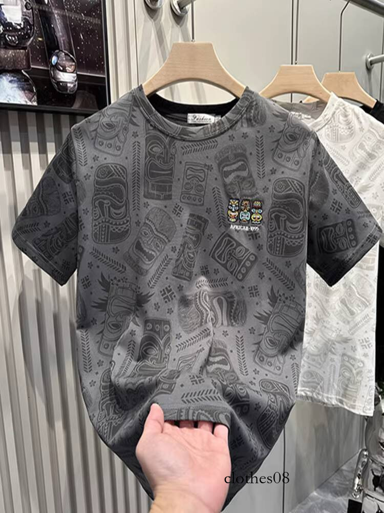 Men's short-sleeve t-shirt 2025 summer new style, men's full-body cartoon print slim-fit half-sleeve t-shirt, pure cotton top