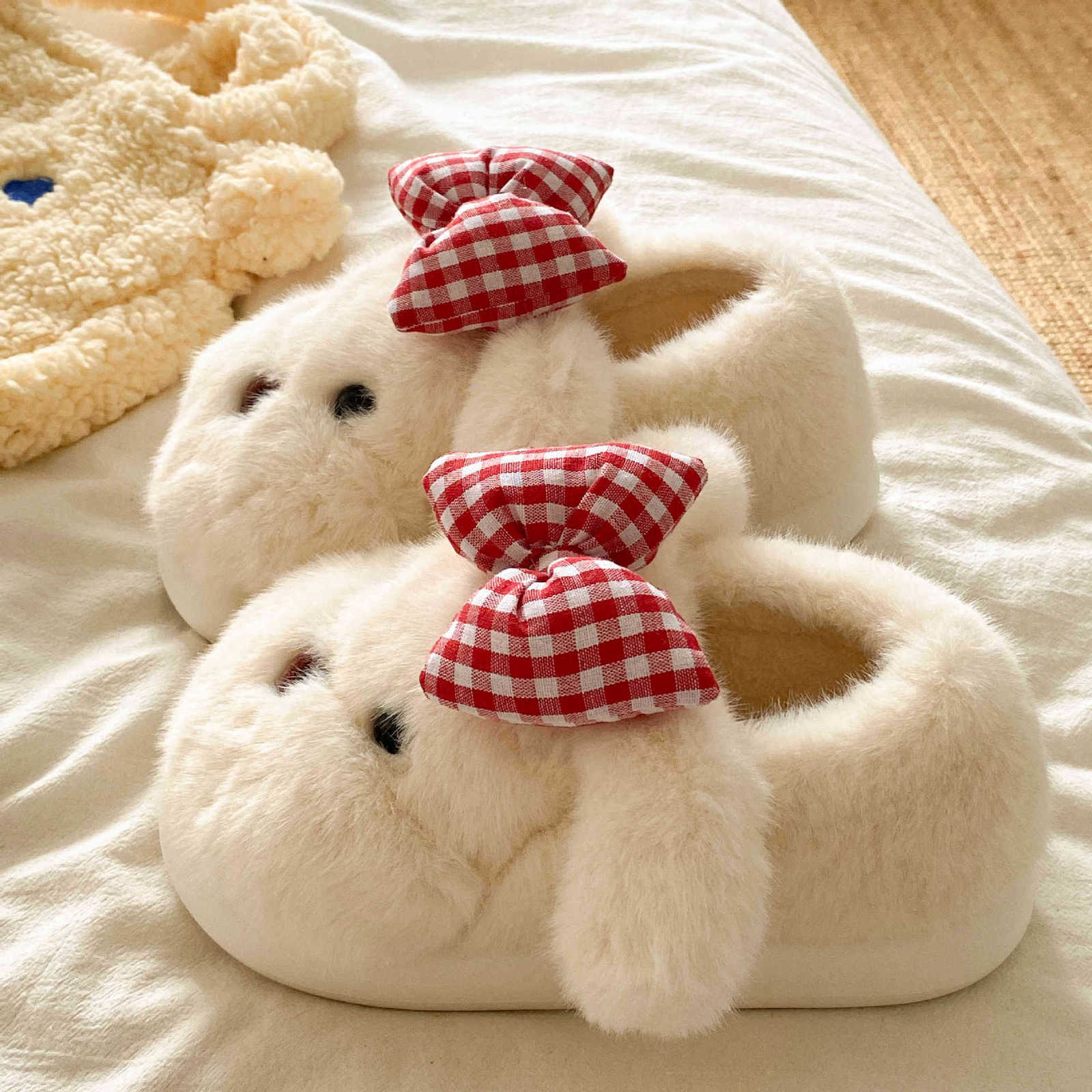 2025 Fall/Winter New Indoor Non-Slip Wear-Resistant Versatile Cotton Slippers Cute Girly Furry Home Cotton Slippers S260305